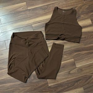 Aerie Twist Leggings and Sports Bra